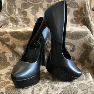 Elegant Black Platform Heels